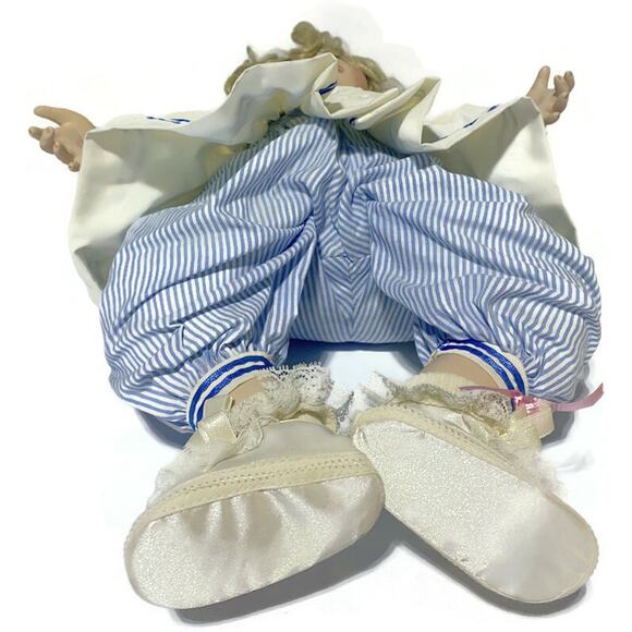 Virginia Ehrlich Turner Porcelain Doll Michelle Hamilton Collection 19" Tall - Picture 5 of 9